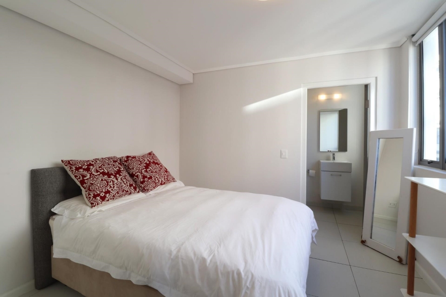 1 Bedroom Property for Sale in Observatory Western Cape